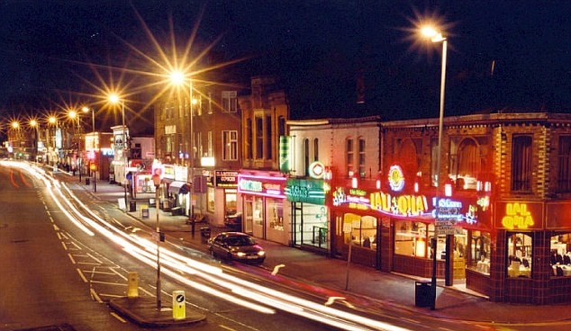 THE CURRY MILE